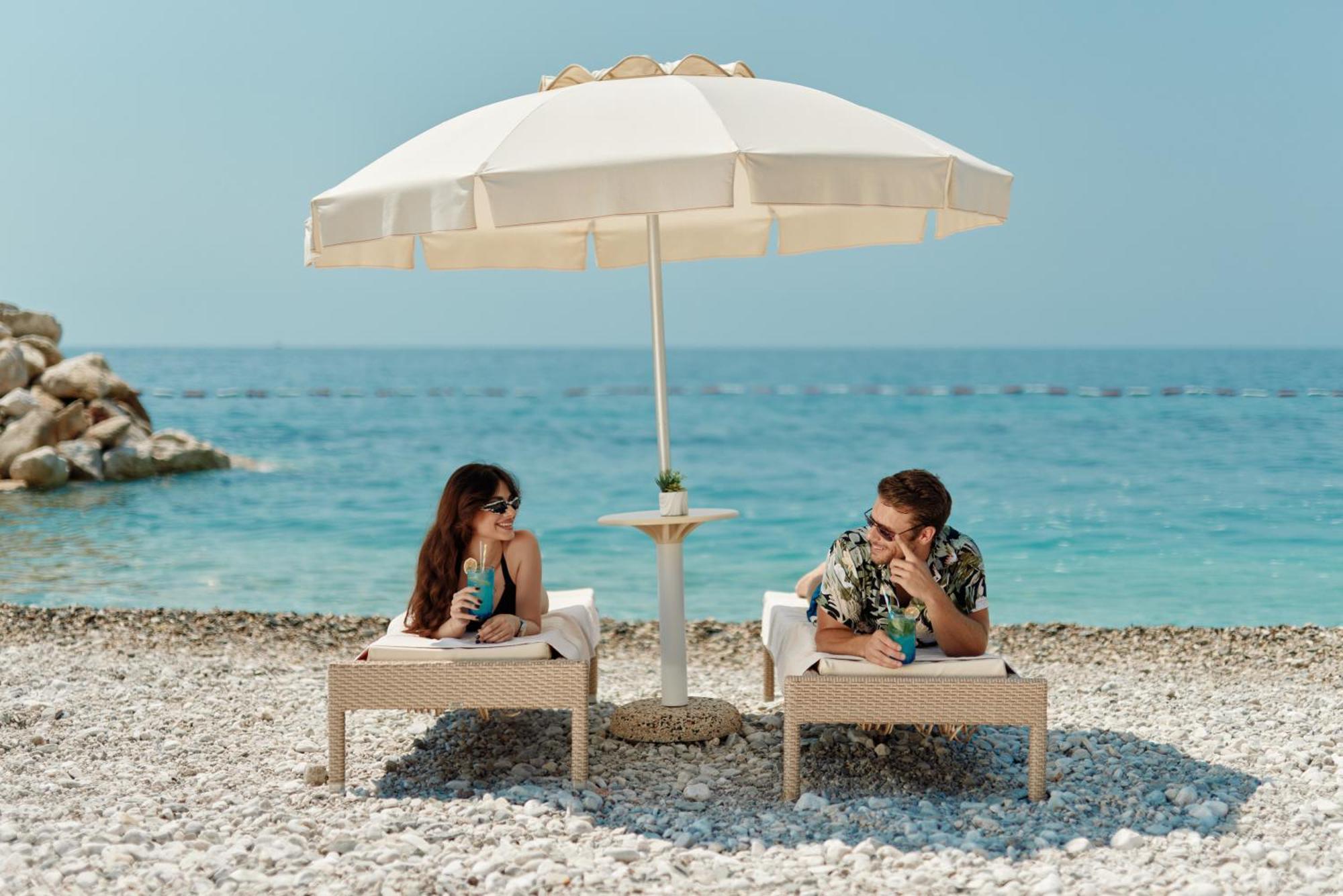 Ananti Resort, Residences & Beach Club - The Leading Hotels Of The World Sveti Stefan Dış mekan fotoğraf