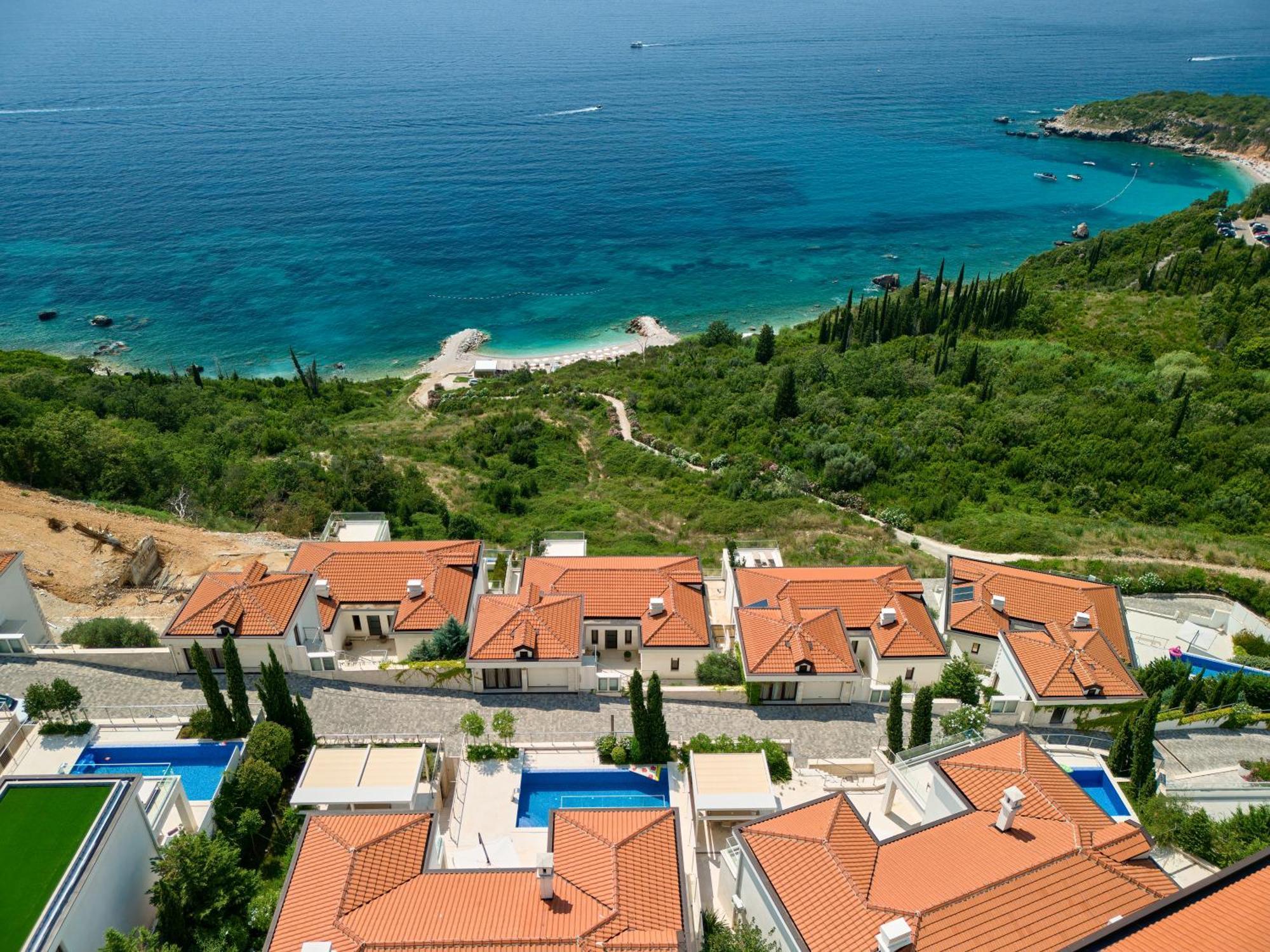 Ananti Resort, Residences & Beach Club - The Leading Hotels Of The World Sveti Stefan Dış mekan fotoğraf