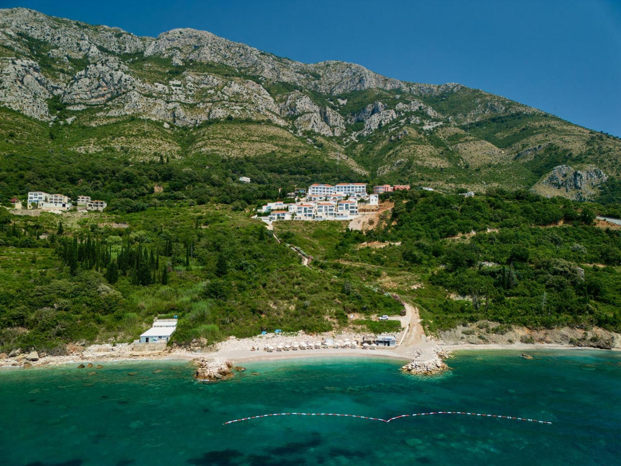 Ananti Resort, Residences & Beach Club - The Leading Hotels Of The World Sveti Stefan Dış mekan fotoğraf
