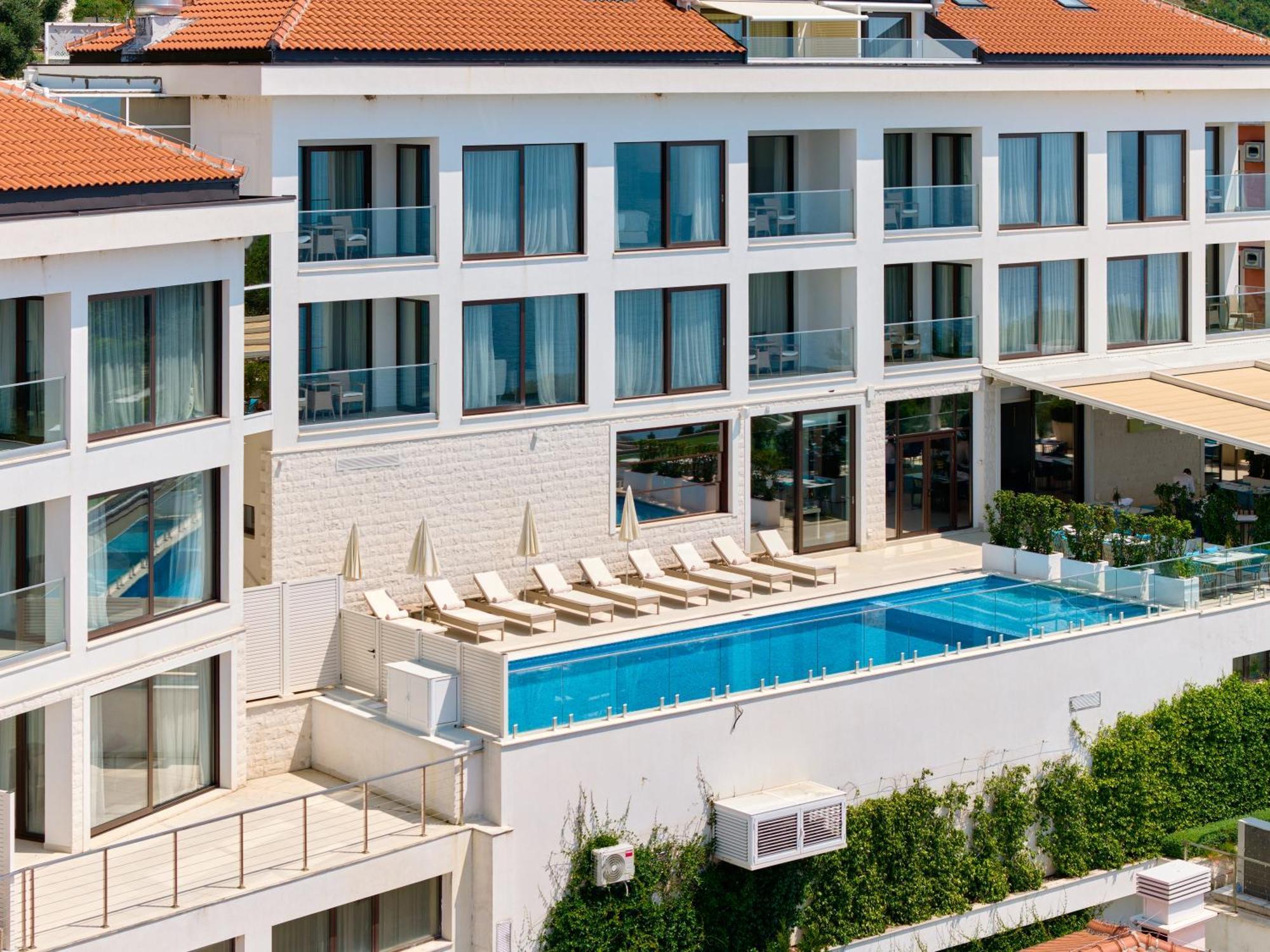 Ananti Resort, Residences & Beach Club - The Leading Hotels Of The World Sveti Stefan Dış mekan fotoğraf